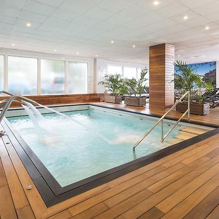 Hotel Gem Wellness & Spa يوريت دي مار المظهر الخارجي الصورة
