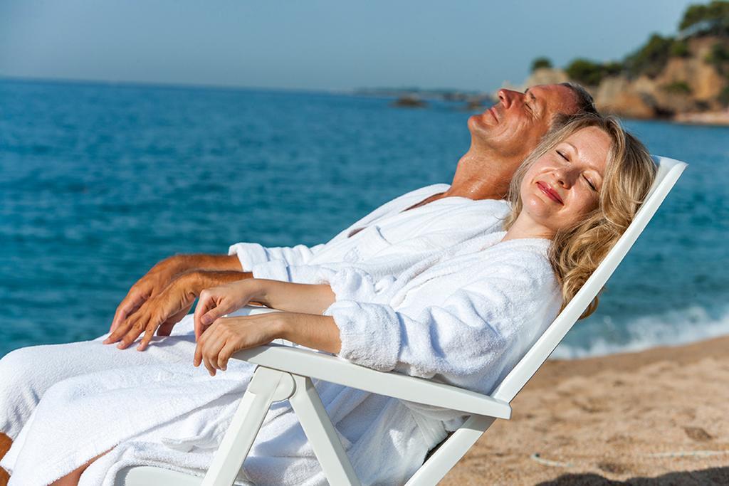 Hotel Gem Wellness & Spa يوريت دي مار المظهر الخارجي الصورة