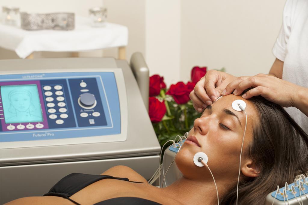 Hotel Gem Wellness & Spa يوريت دي مار المظهر الخارجي الصورة