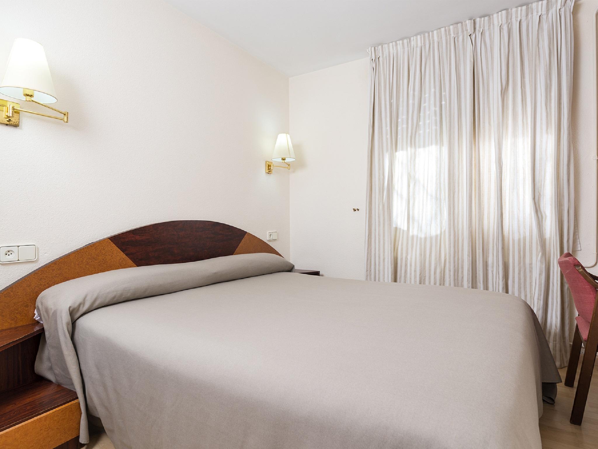 Hotel Gem Wellness & Spa يوريت دي مار المظهر الخارجي الصورة
