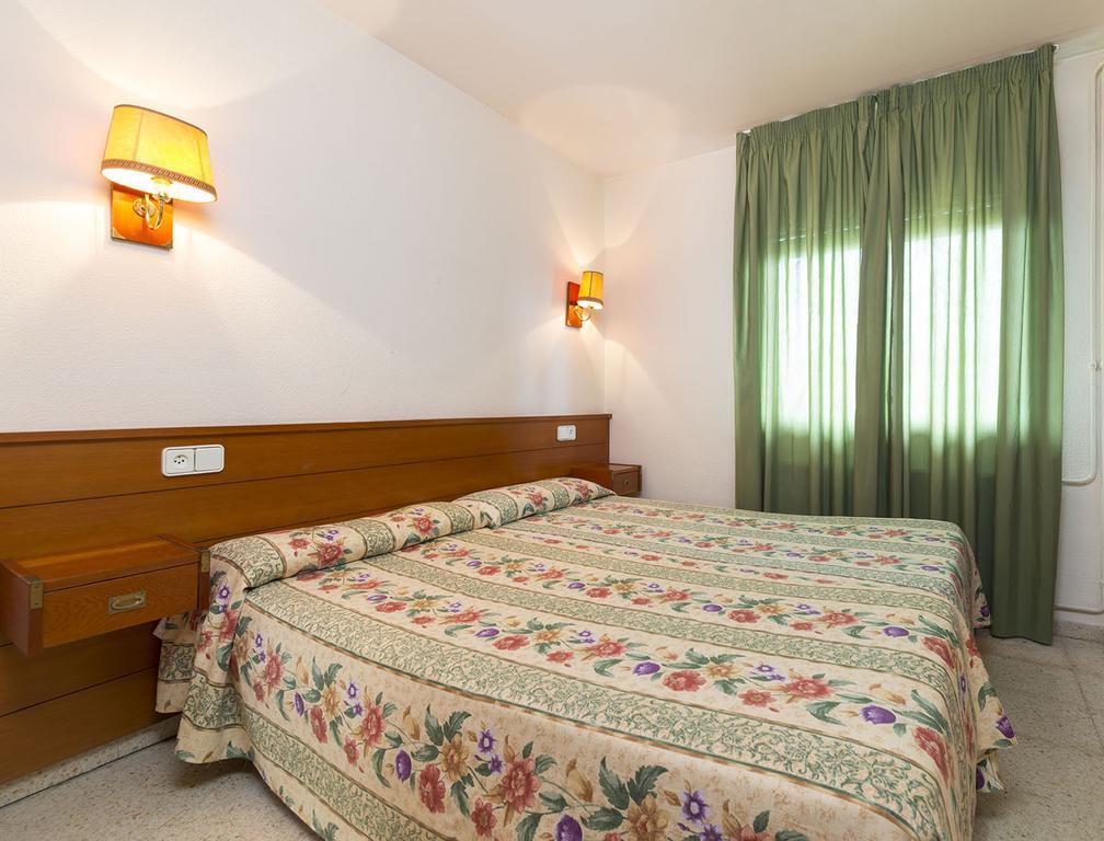 Hotel Gem Wellness & Spa يوريت دي مار المظهر الخارجي الصورة