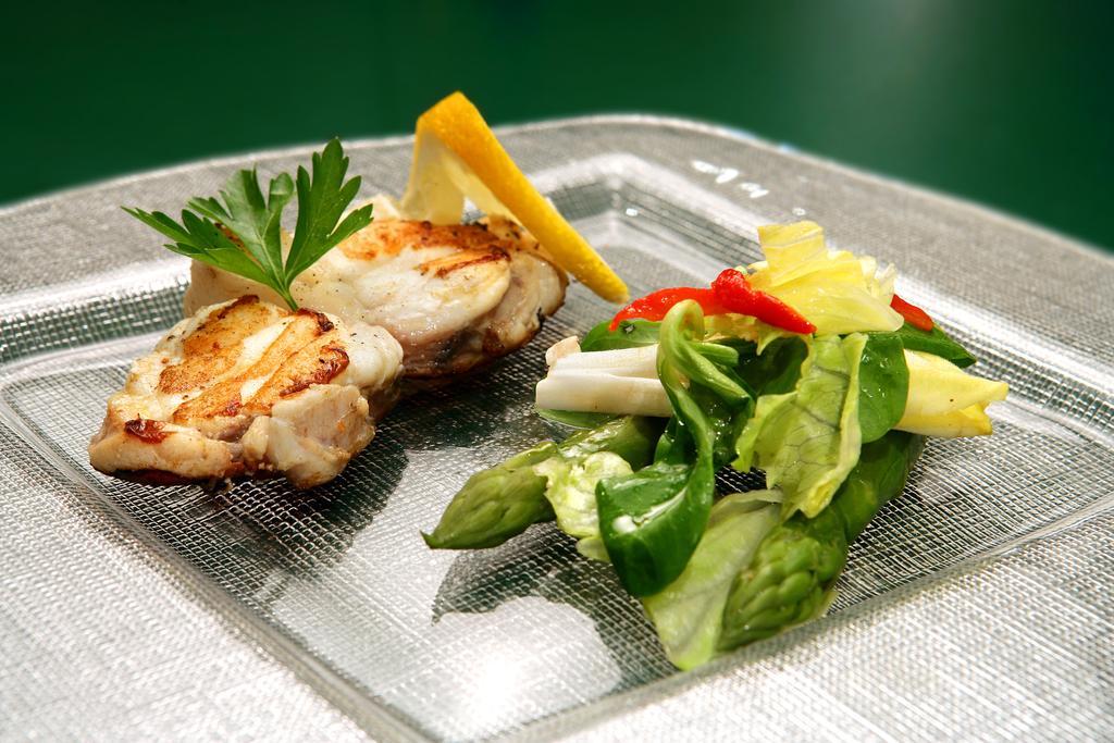 Hotel Gem Wellness & Spa يوريت دي مار المظهر الخارجي الصورة